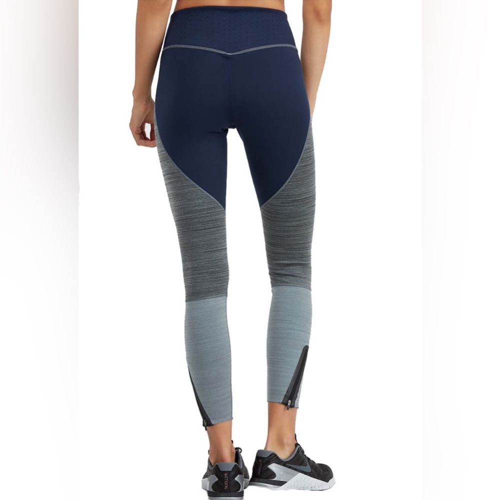 Nike Women's Dri Fit Gray and Blue Training Tights - Picture 5 of 17